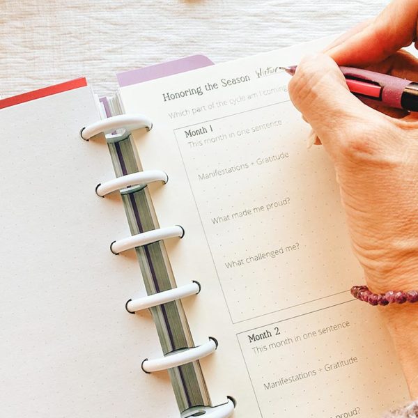 how to use the Moon Play moon journal seasonal reflection pages